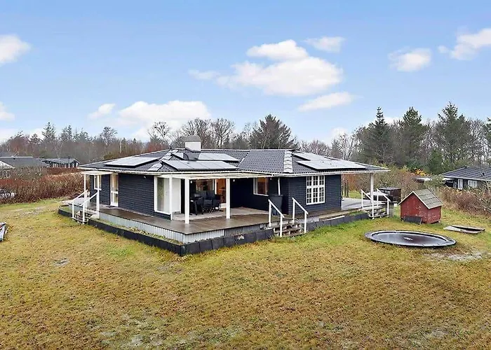 Ha396-hals-strandskadevej-2 Feriehus *